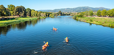 Kanoën op de rivier de Lima in Portugal